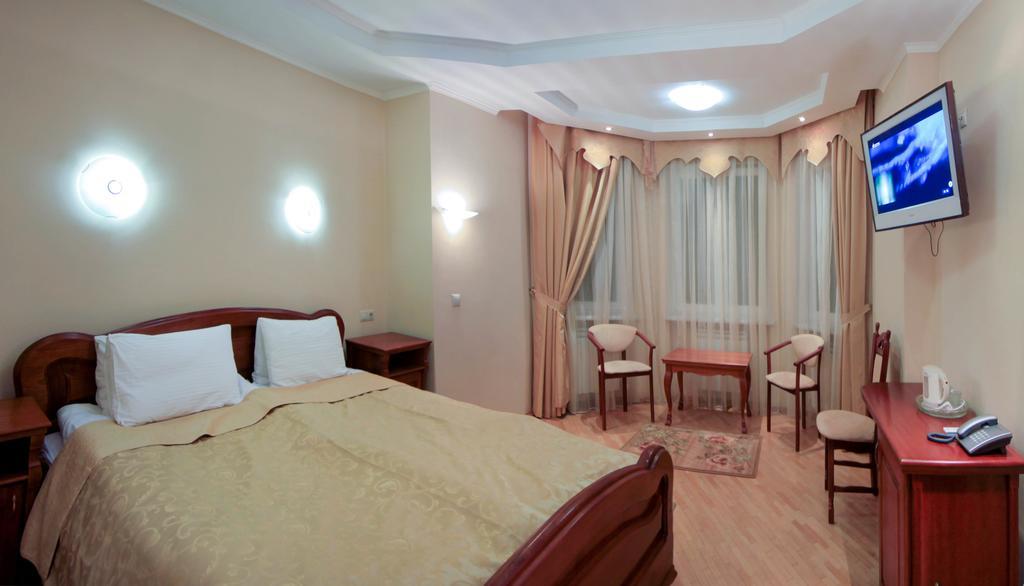 Hotel Red Stone