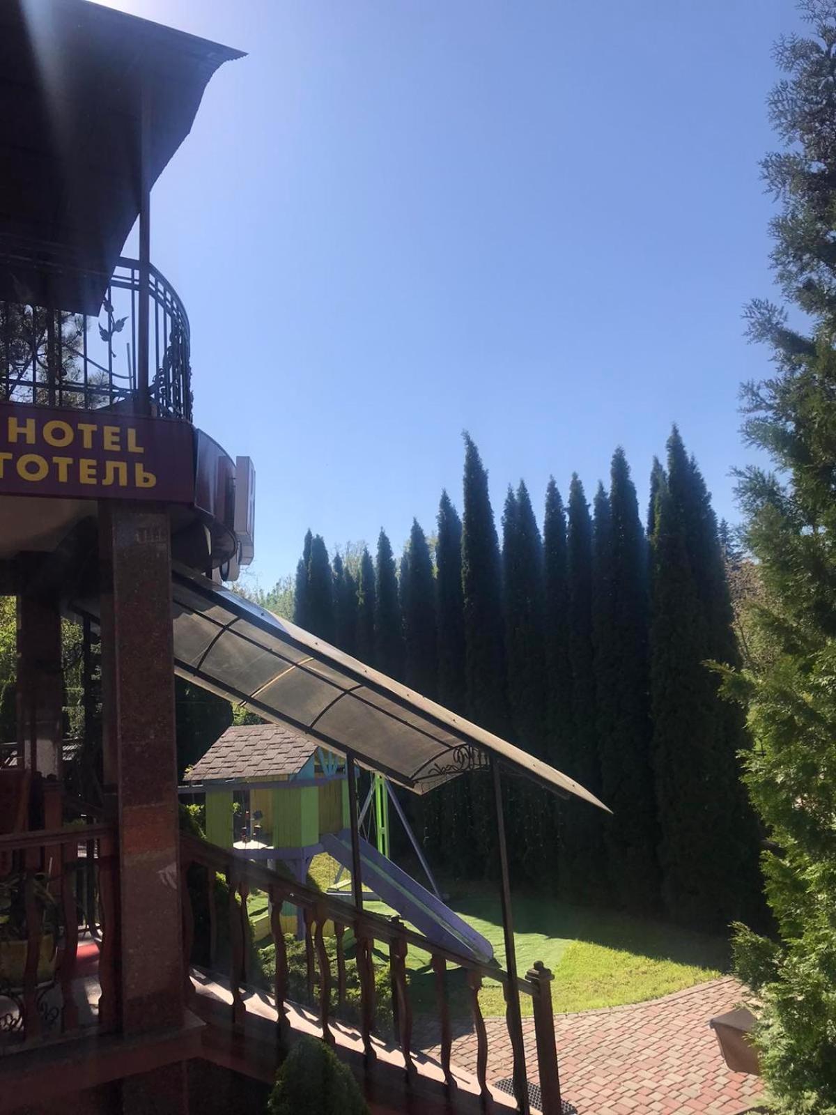 Hotel Red Stone 3*