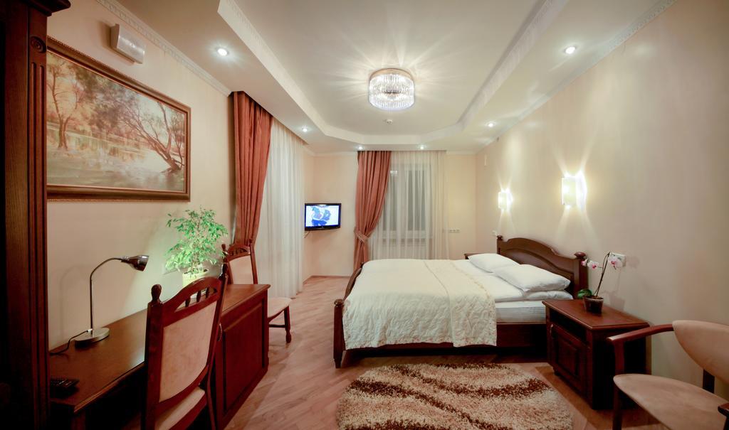 Hotel Red Stone 3*