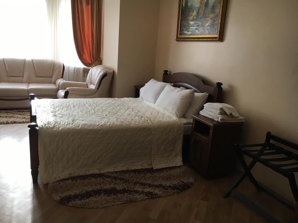 Hotel Red Stone 3*